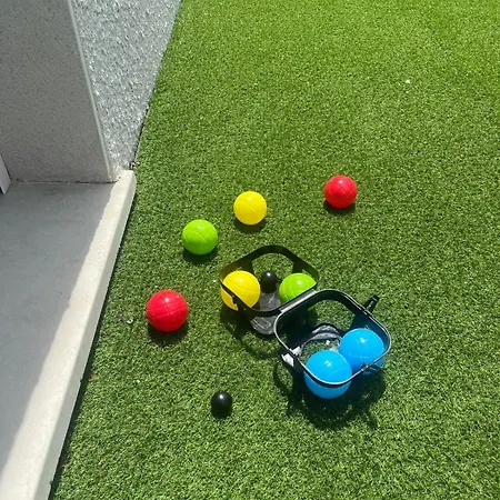 Hébergement de vacances La Maison Vermeil - Grande Maison Moderne à *